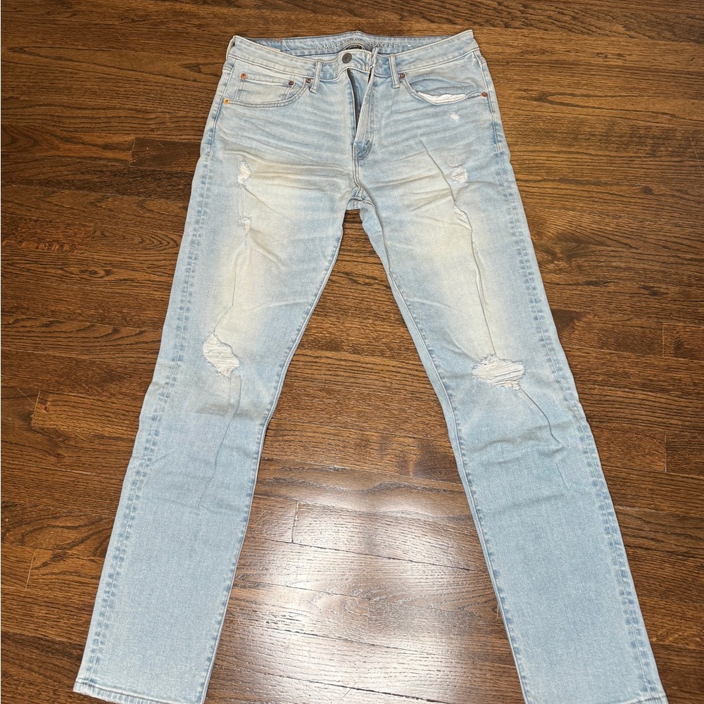 American Eagle Outfitters Light Blue Skinny Jeans